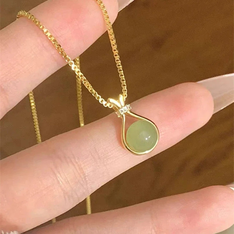 Emerald Teardrop