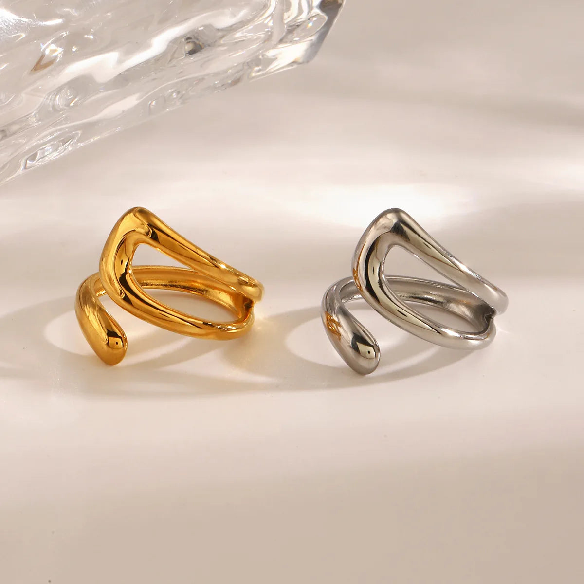 Crossover ring